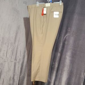 Perry Ellis Portfolio Modern-Fit Stretch Solid Dress Pants Size 52×32